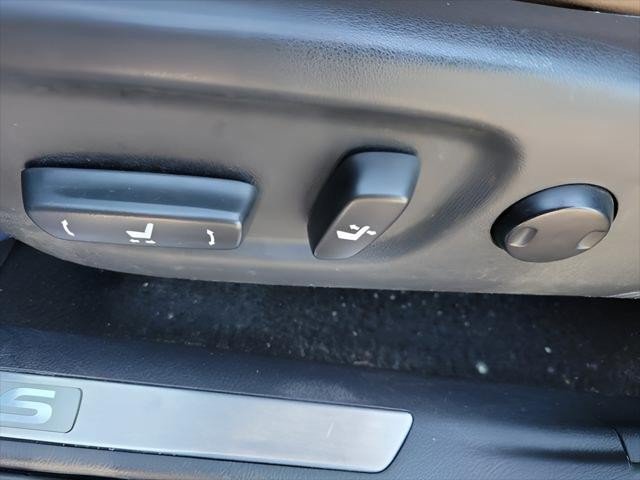 Used 2016 Lexus NX 200t FWD image 17