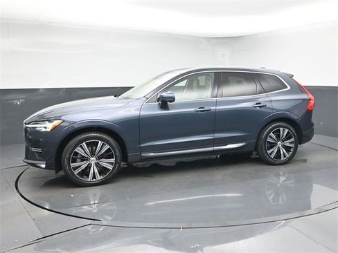 Used 2022 Volvo XC60 B6 Inscription w/ Advanced Package image 4