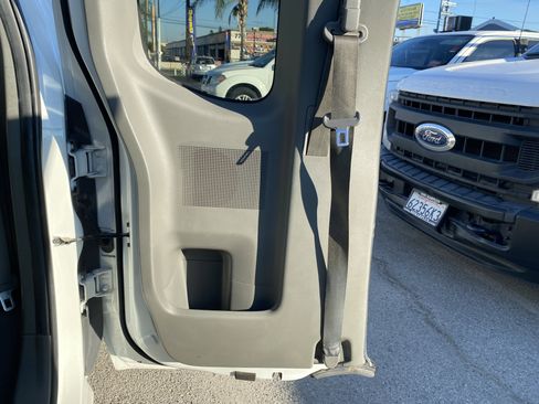 Used 2019 Nissan Frontier S image 17