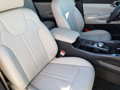 Used 2025 Kia Sorento EX w/ EX Panoramic Sunroof Package