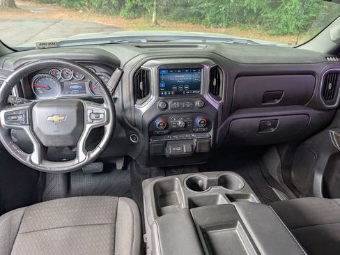 Used 2020 Chevrolet Silverado 1500 LT w/ Texas Edition RWD image 23