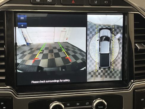 Certified 2022 Ford F250 Platinum image 6