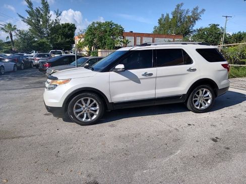 Used 2013 Ford Explorer Limited FWD image 1