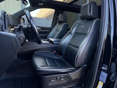 Used 2023 Cadillac Escalade ESV Premium Luxury w/ Performance Package AWD/4WD image 11