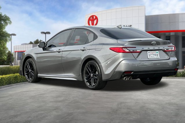 Certified 2025 Toyota Camry SE FWD image 7