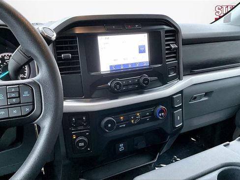 Used 2022 Ford F150 XLT w/ XTR Package image 10