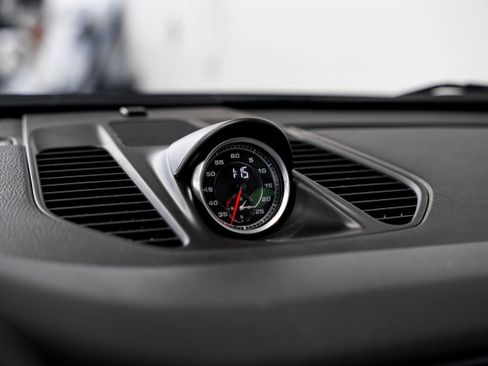 Used 2012 Porsche 911 Carrera S image 12