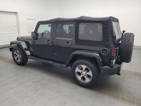Used 2016 Jeep Wrangler Unlimited Sahara w/ Connectivity Group image 3