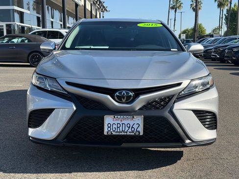 Used 2018 Toyota Camry SE w/ Accessory Appearance Package FWD image 14