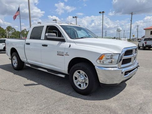 Used 2018 RAM 2500 Tradesman w/ Chrome Appearance Group image 2