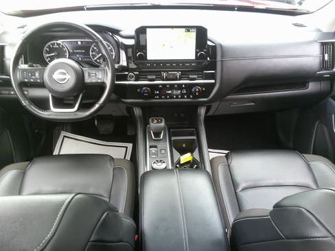 Used 2023 Nissan Pathfinder SL w/ SL Premium Package AWD/4WD image 28