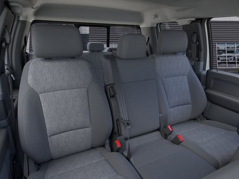 New 2025 Ford F550 4x4 Supercab Super Duty image 10