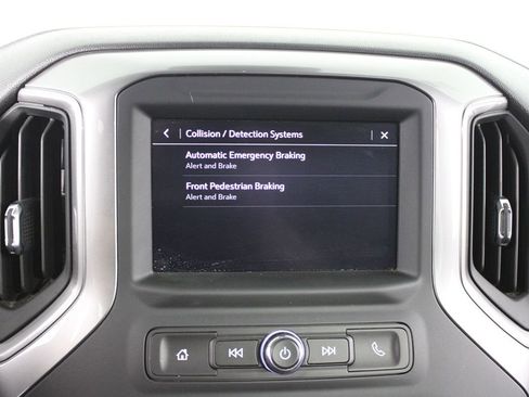 Used 2024 Chevrolet Silverado 1500 Custom image 9