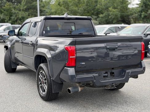 Certified 2024 Toyota Tacoma TRD Sport w/ TRD Sport Premium Package AWD/4WD image 3