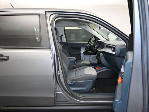 Used 2023 Ford Maverick XLT image 26