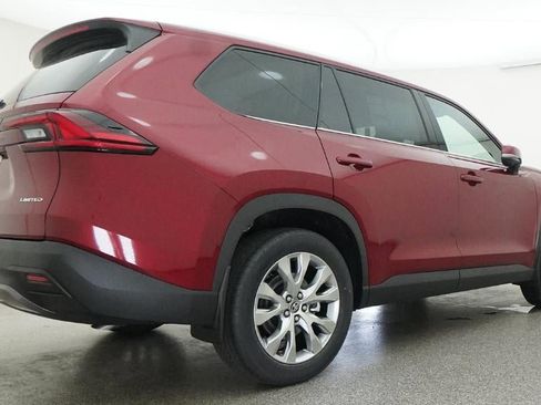 New 2026 Toyota Grand Highlander Limited image 25