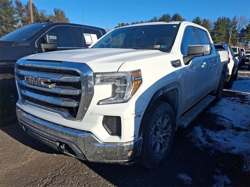 Used 2021 GMC Sierra 1500 SLE image 3