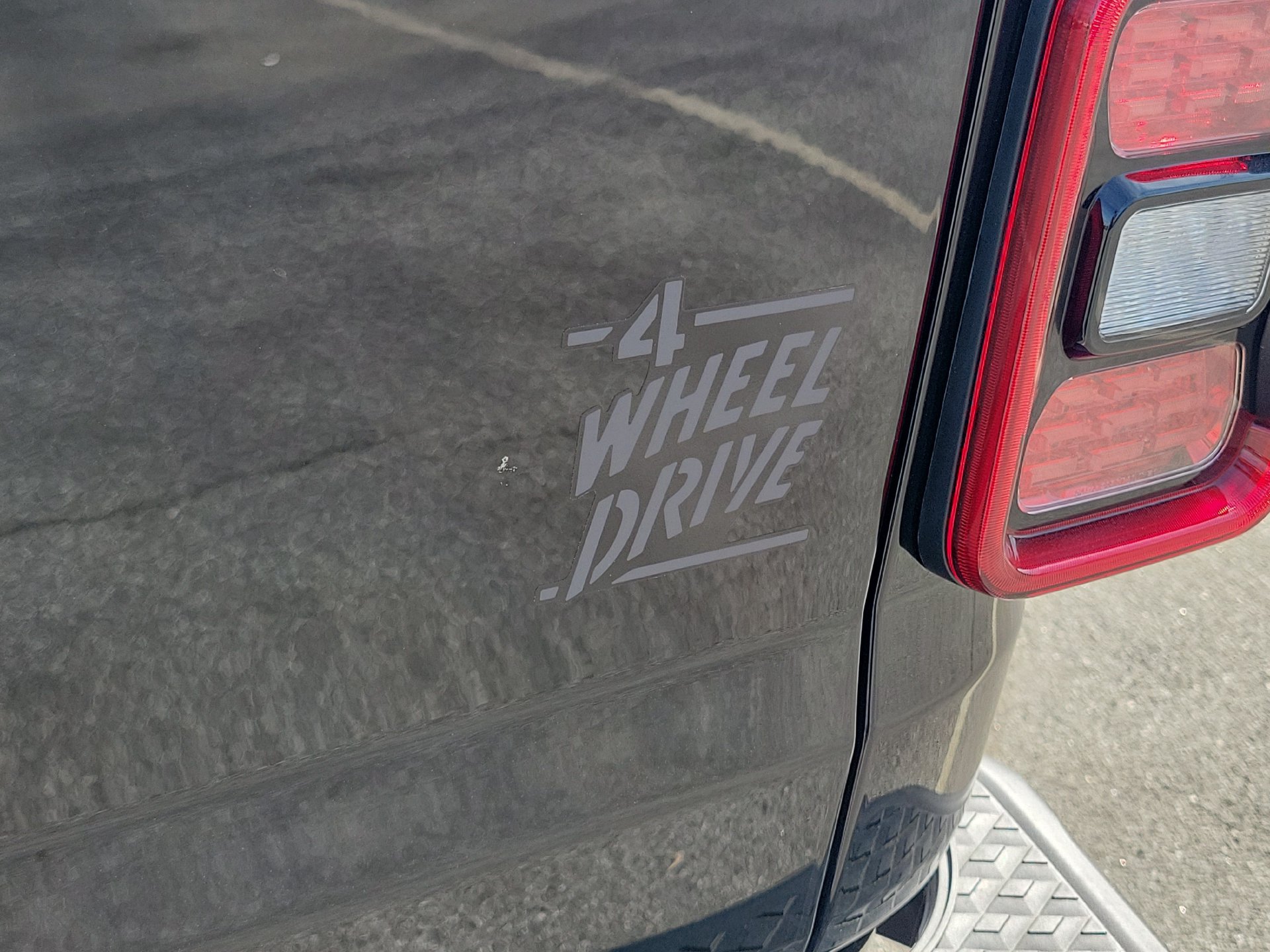 New 2026 Jeep Gladiator Mojave AWD/4WD image 19