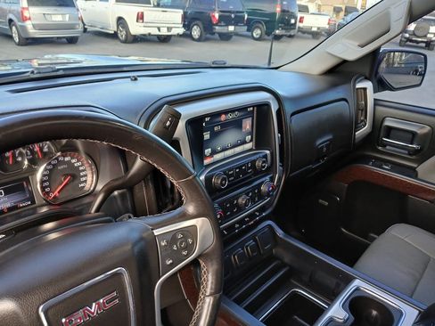 Used 2015 GMC Sierra 1500 SLT w/ SLT Crew Cab Value Package image 4