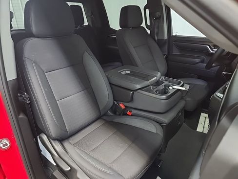 Used 2024 Chevrolet Silverado 1500 LT image 14