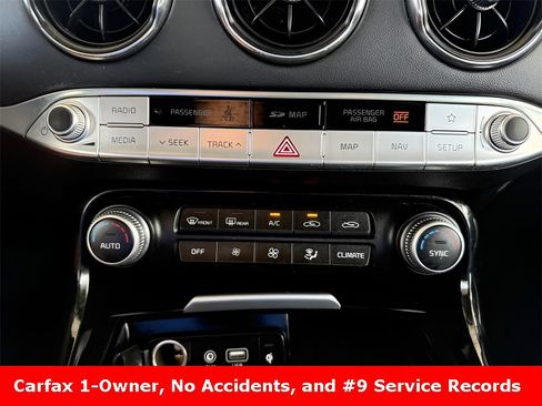 Used 2019 Kia Stinger Premium image 28