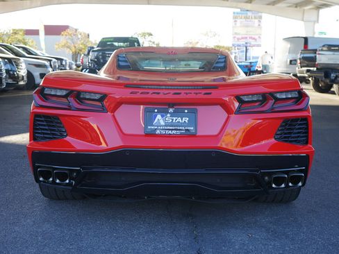 Used 2020 Chevrolet Corvette Stingray Preferred Cpe w/ 2LT Preferred Equipment Group image 4