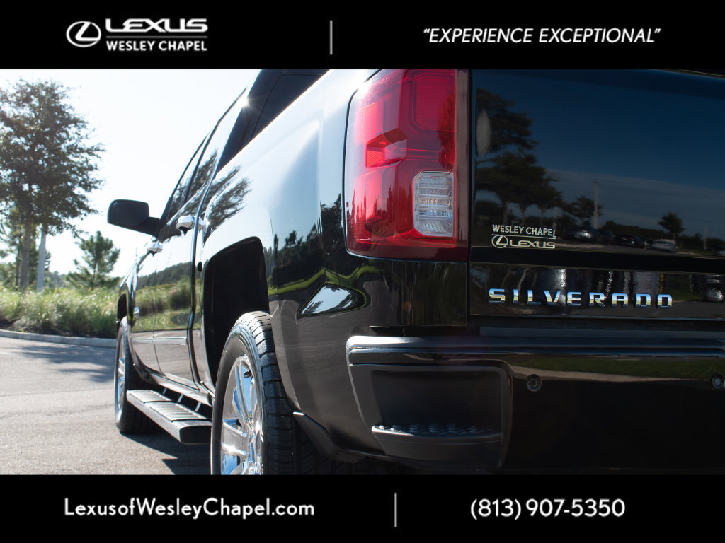 Used 2017 Chevrolet Silverado 1500 High Country AWD/4WD image 7