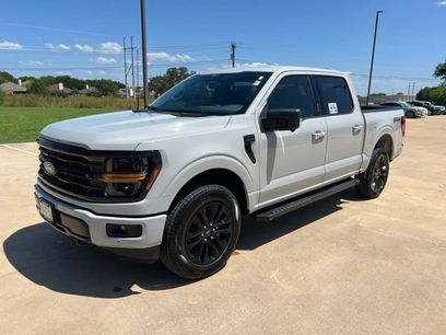 New 2026 Ford F150 XLT w/ Equipment Group 302A MID