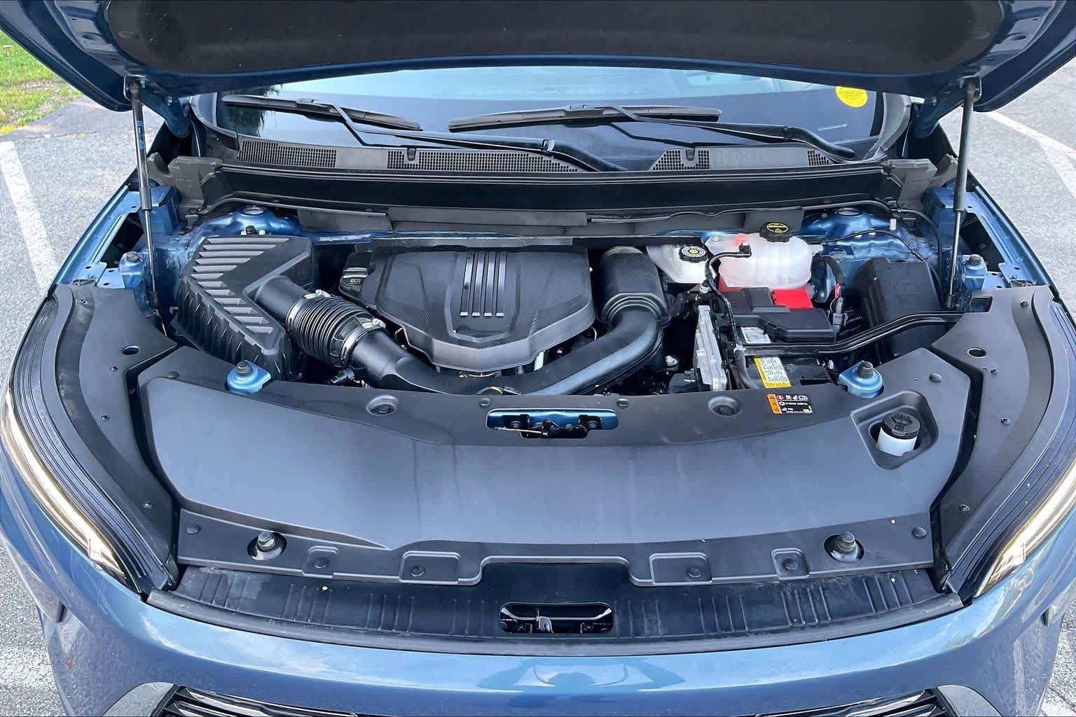 Used 2025 Buick Enclave Preferred w/ Power Package FWD image 28