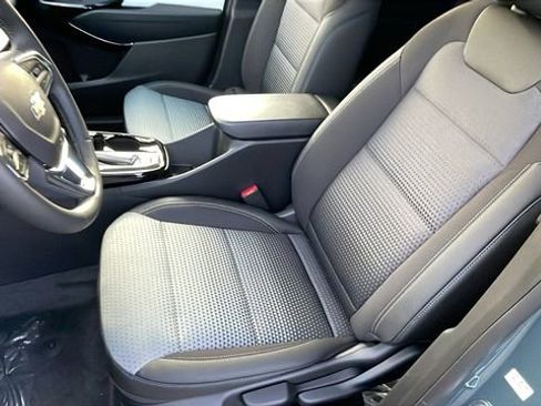 New 2026 Chevrolet Trax LT w/ LT Convenience Package image 11