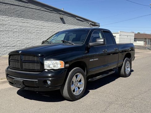 Used 2004 Dodge Ram 1500 Truck SLT w/ Quad Cab Value Group image 1