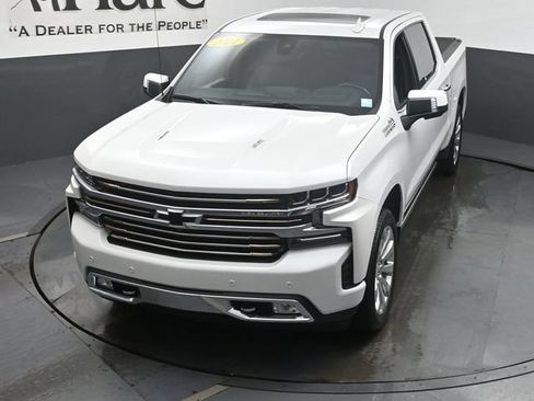 Used 2021 Chevrolet Silverado 1500 High Country w/ Technology Package AWD/4WD image 45