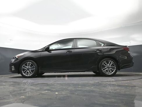 Used 2024 Kia Forte GT-Line FWD image 41