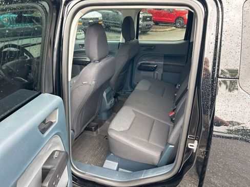 Used 2025 Ford Maverick XL w/ Equipment Group 102A AWD/4WD image 8