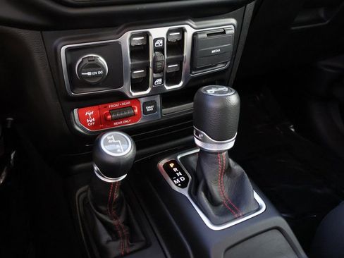 Used 2020 Jeep Wrangler Unlimited Rubicon image 38