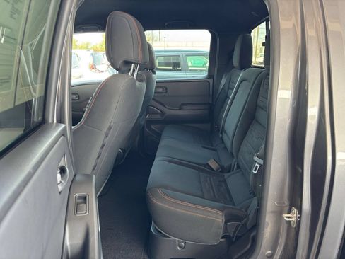 Used 2026 Nissan Frontier PRO-4X AWD/4WD image 25