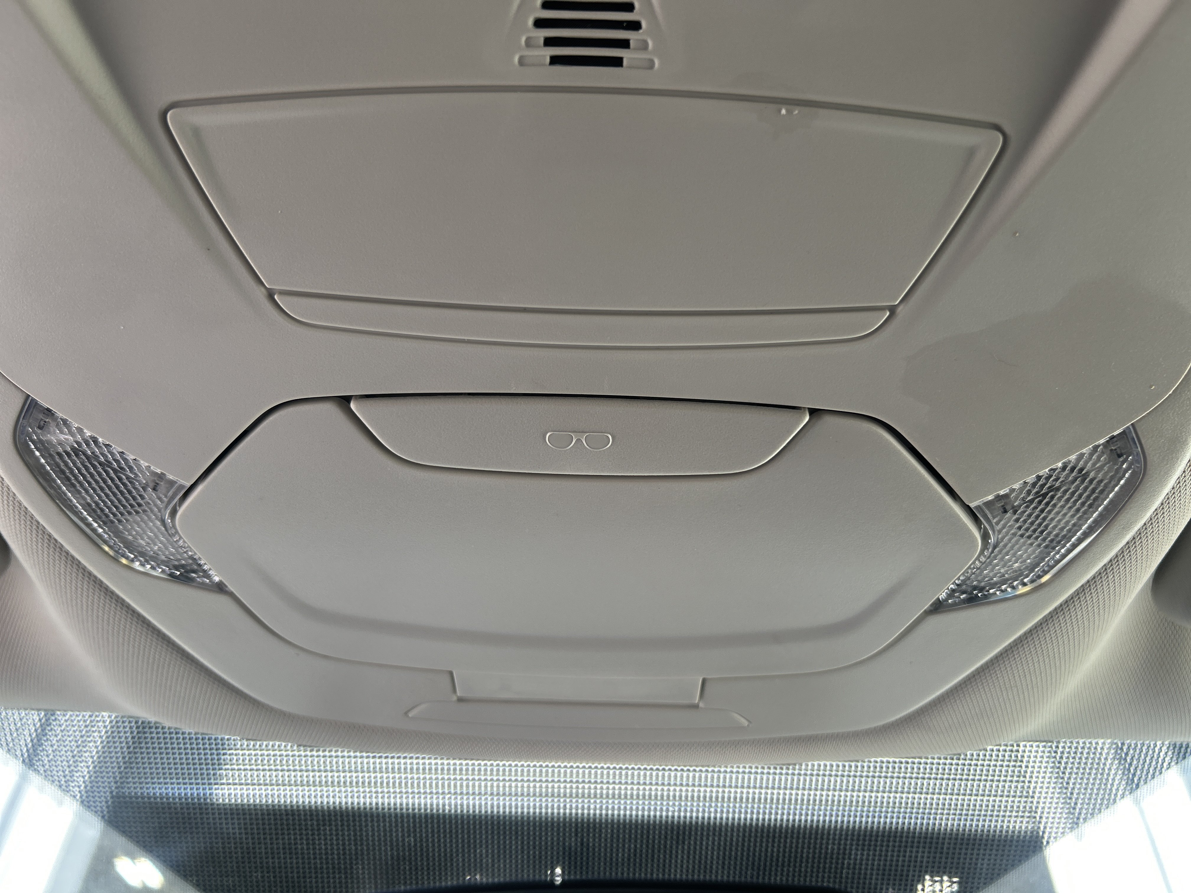 Used 2018 Ford Escape SE FWD image 26