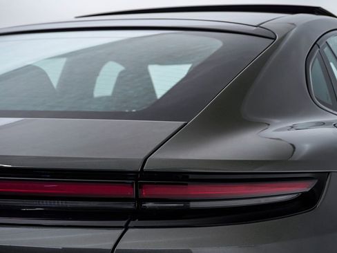 Used 2024 Porsche Panamera 4 AWD/4WD image 13