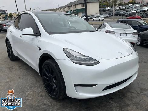 Used 2021 Tesla Model Y Long Range AWD/4WD image 73