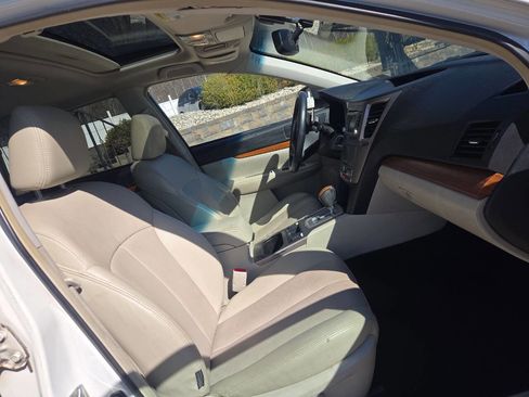 Used 2013 Subaru Outback 2.5i Limited image 23