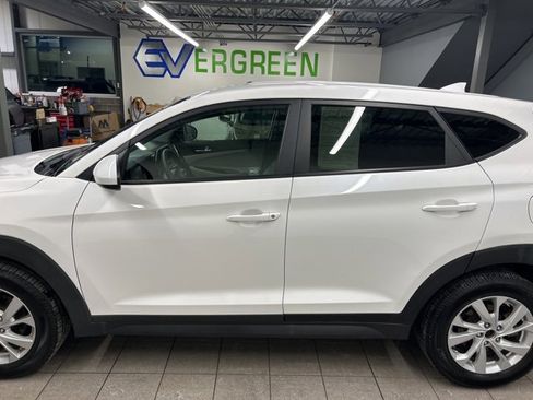 Used 2019 Hyundai Tucson SE image 4
