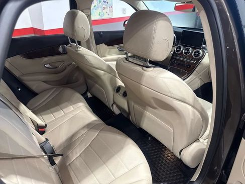 Used 2017 Mercedes-Benz GLC 300 4MATIC image 86