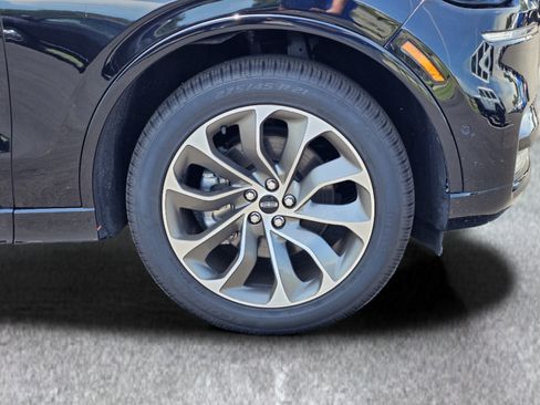 Used 2022 Lincoln Aviator Grand Touring w/ Elements Package Plus AWD/4WD image 6