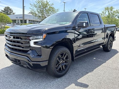 New 2026 Chevrolet Silverado 1500 High Country w/ Midnight Edition AWD/4WD image 7