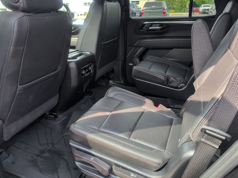 Used 2025 Chevrolet Tahoe RST w/ Comfort Package AWD/4WD image 19