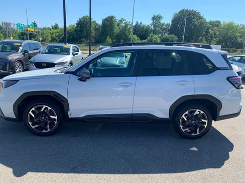 Used 2026 Subaru Forester Limited AWD/4WD image 2