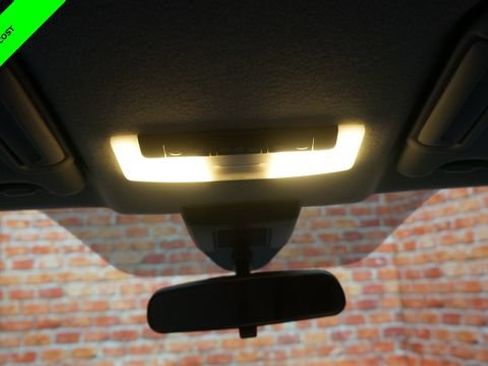Used 2023 Nissan Kicks SV FWD image 33