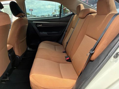 Used 2014 Toyota Corolla LE FWD image 28