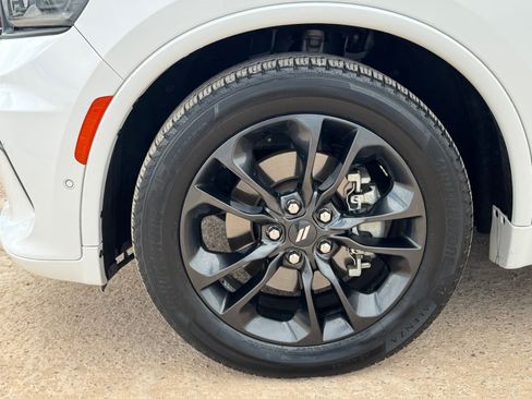 Used 2021 Dodge Durango R/T w/ Blacktop Package AWD/4WD image 10