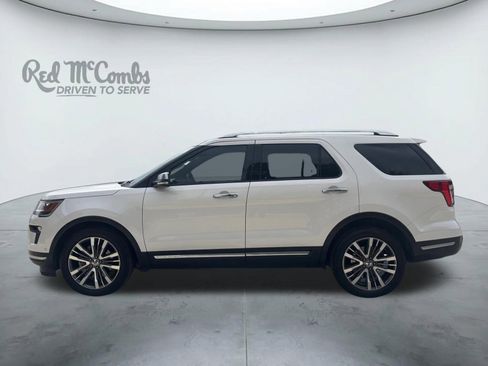 Used 2019 Ford Explorer Platinum image 2